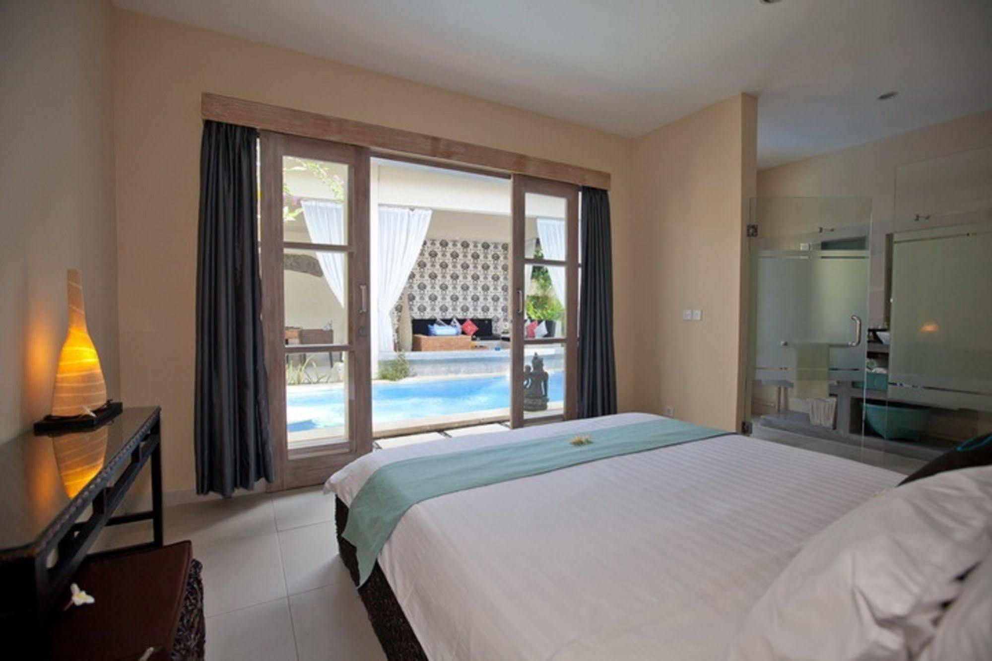 קוטה לומבוק Enigma Bali Villas מראה חיצוני תמונה